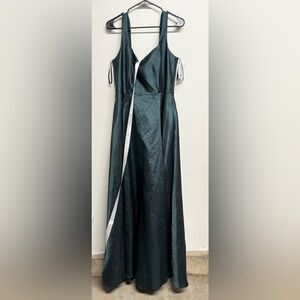 dessy collection Vivian Diamond Women’s Gown Evergreen Size 16R Style 3153